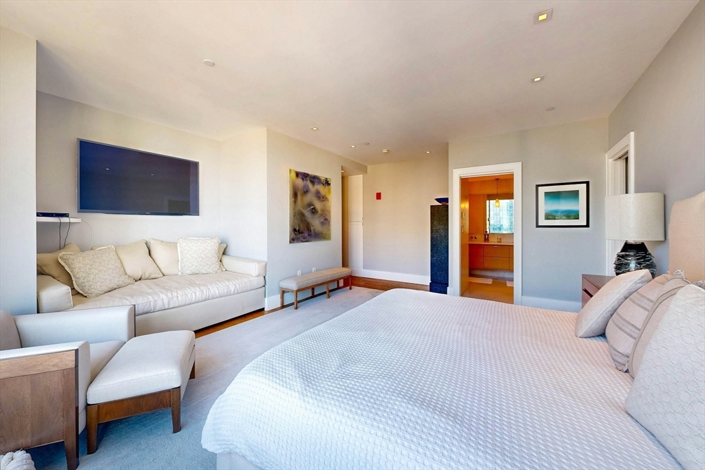 45 Province Street, Unit PH2A Boston, MA 02108 - Photo 21 of 42