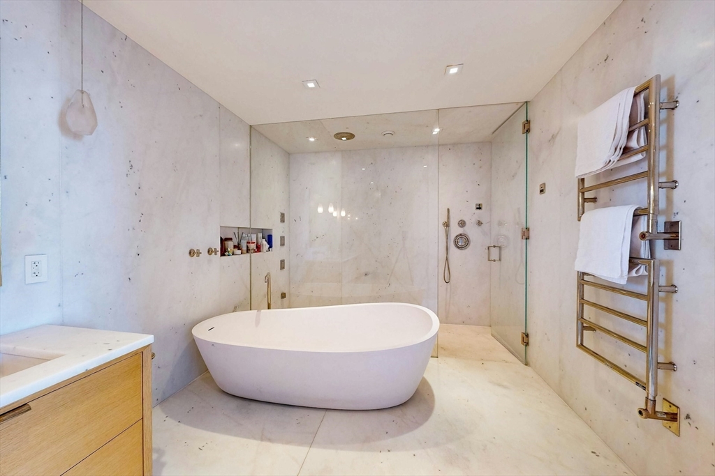 45 Province Street, Unit PH2A Boston, MA 02108 - Photo 23 of 42