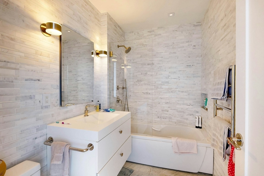 45 Province Street, Unit PH2A Boston, MA 02108 - Photo 30 of 42