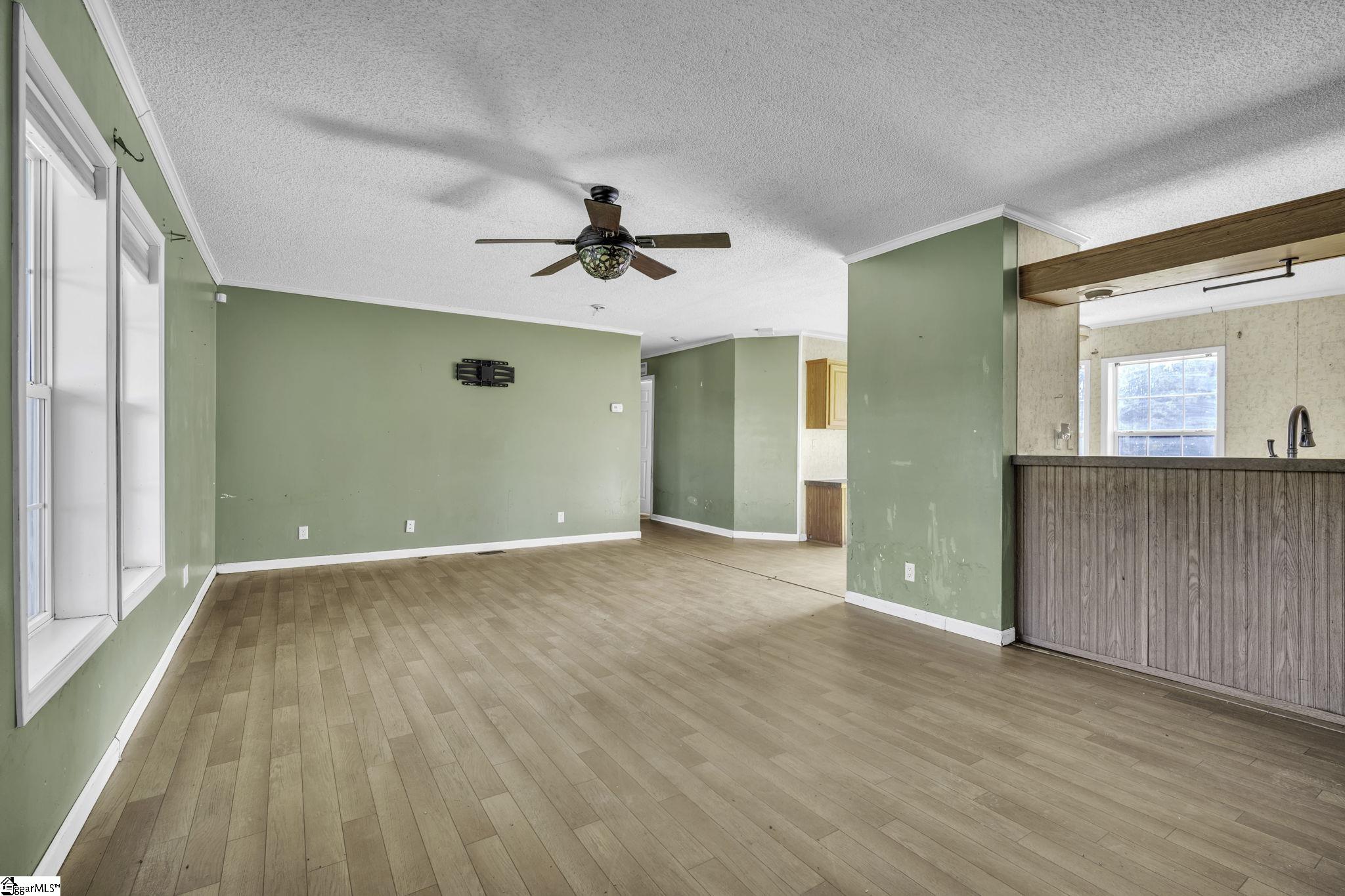 524 Acker Road Belton, SC 29627 - Photo 2 of 31