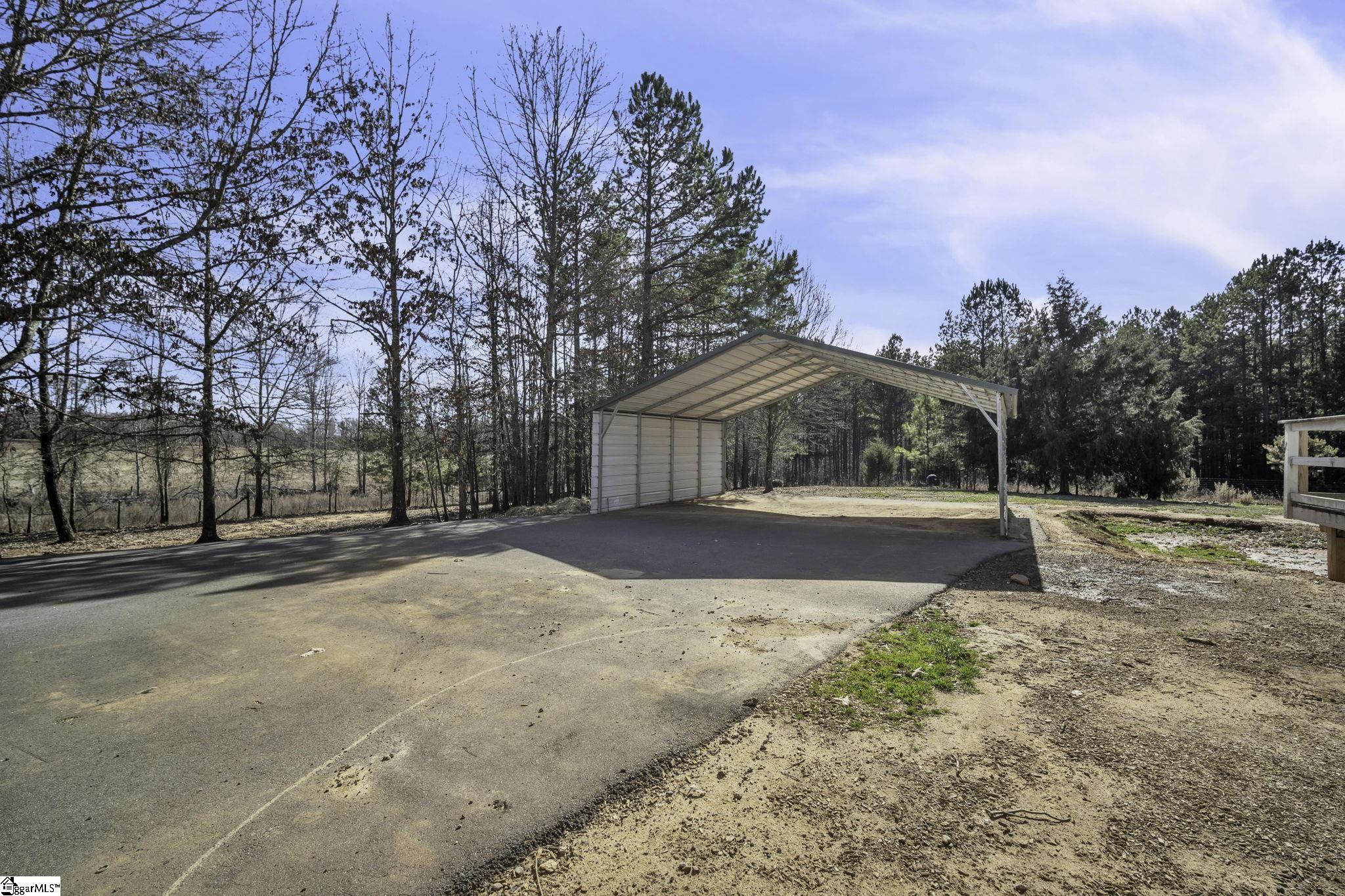 524 Acker Road Belton, SC 29627 - Photo 23 of 31
