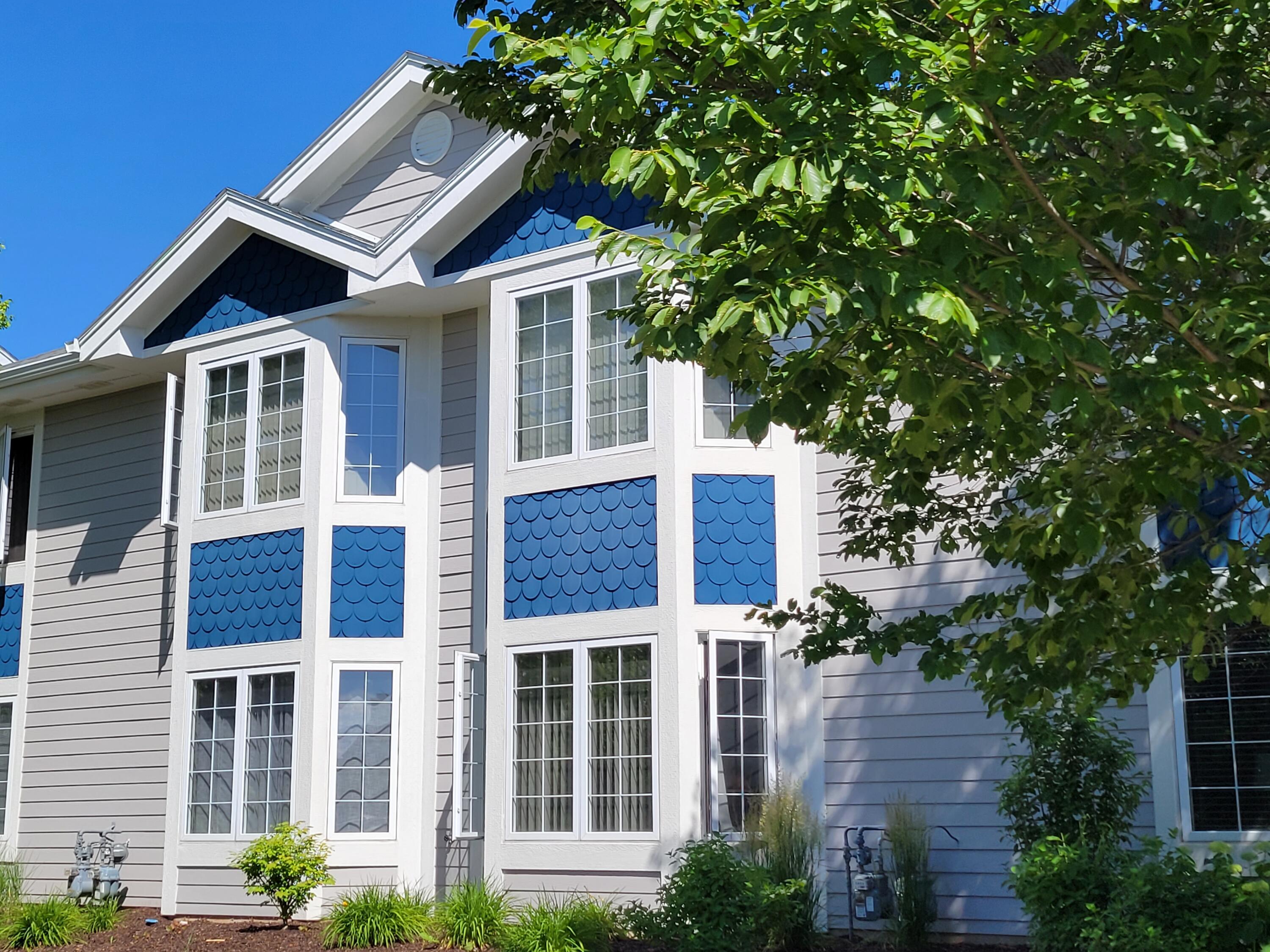 524 Geneva National Avenue North, Unit 667, Geneva, WI 53147 Compass