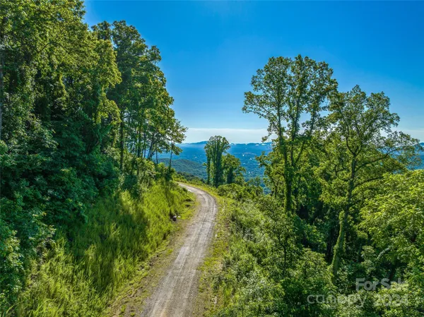 $345,000 | 9999-29 Lovebird Lane, Unit 29, Canton, NC 28716
