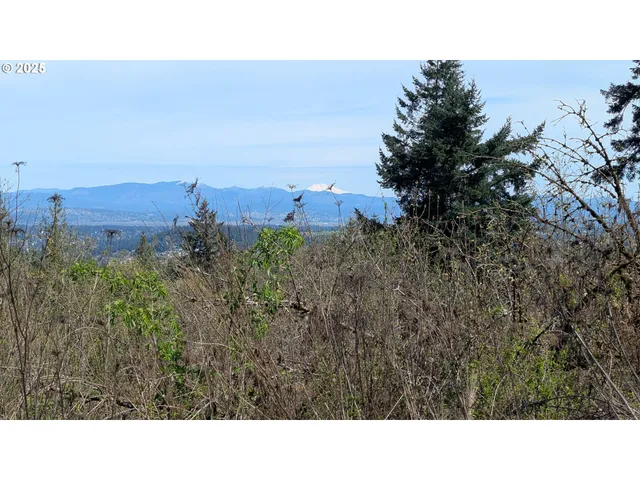 $369,000 | 10469 Southeast Quail Ridge Drive, Happy Valley, OR 97086
