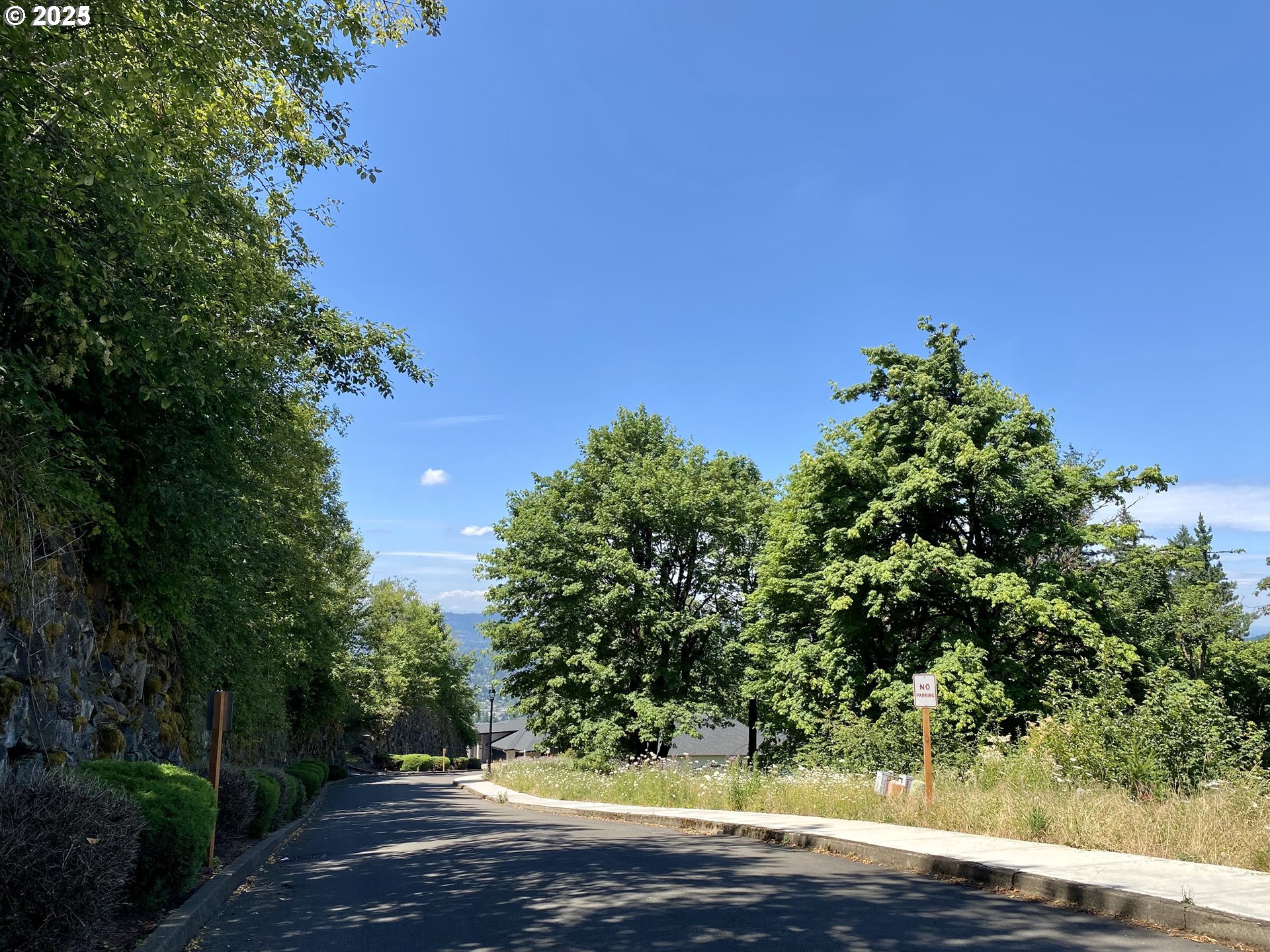 10469 Southeast Quail Ridge Drive Happy Valley, OR 97086 - Photo 8 of 10