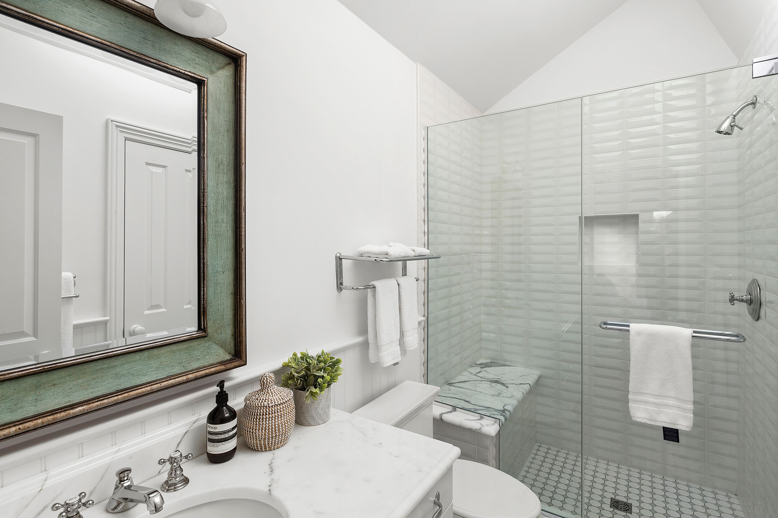 105 Poxabogue Lane Sagaponack, NY 11962 - Photo 13 of 23