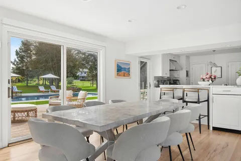 105 Poxabogue Lane, Sagaponack, NY 11962