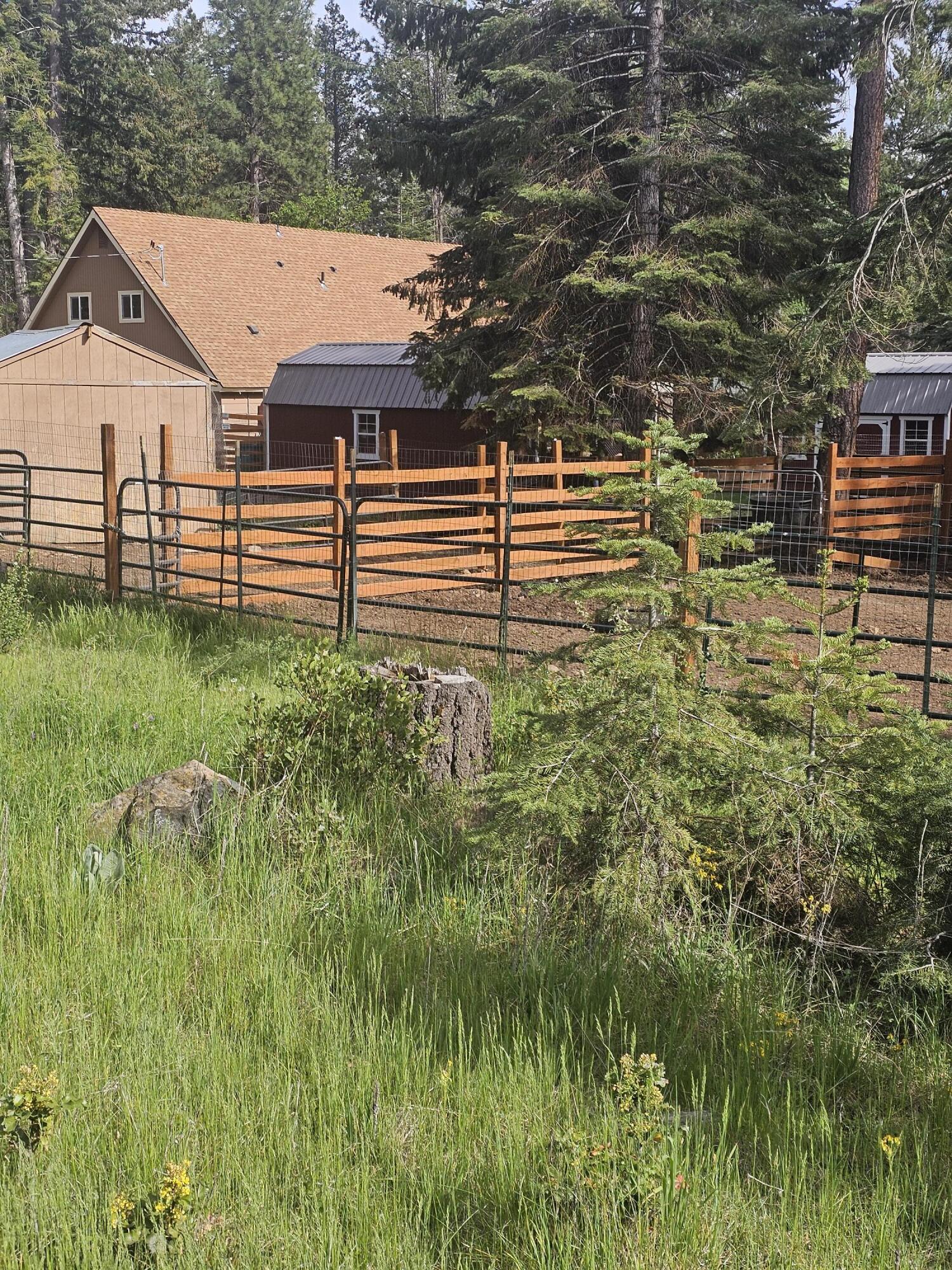 27233 Rocky Point Road Klamath Falls, OR 97601 - Photo 32 of 85