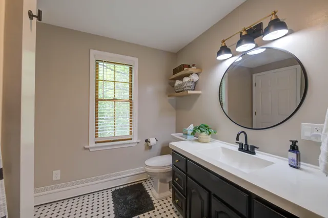 $514,000 | 160 Sandy Cove, Palermo, ME 04354