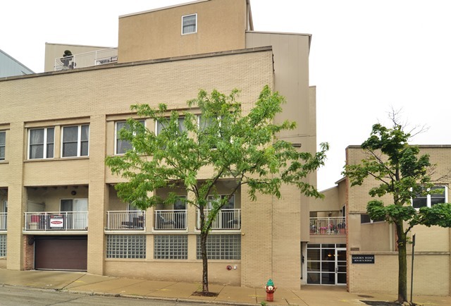 1834 Ridge Avenue, Unit 132 Evanston, IL 60201 - Photo 1 of 11