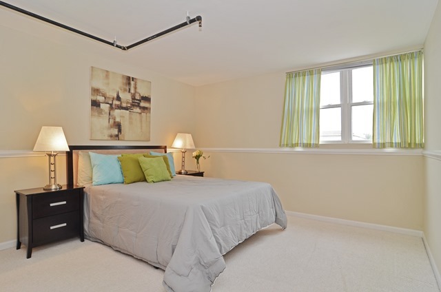 1834 Ridge Avenue, Unit 132 Evanston, IL 60201 - Photo 9 of 11