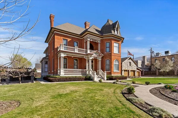 $1,800,000 | 42 West Center Street, Kaysville, UT 84037