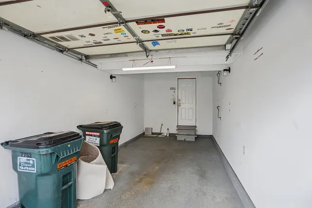 $219,900 | 7752 West Almond Court, Frankfort, IL 60423