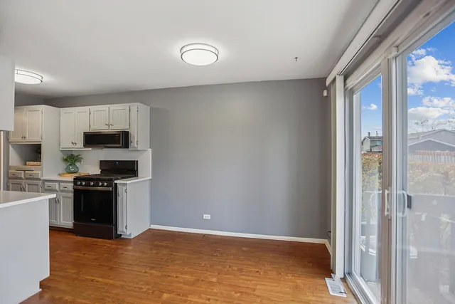 $219,900 | 7752 West Almond Court, Frankfort, IL 60423