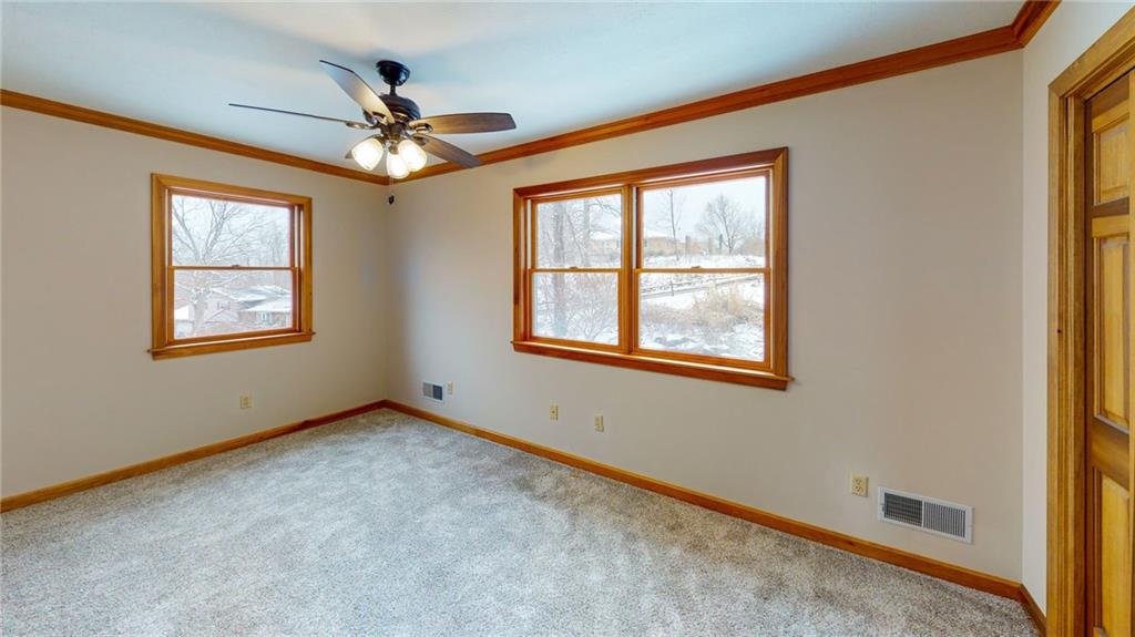 109 Porter Lane Rochester, PA 15074 - Photo 16 of 18