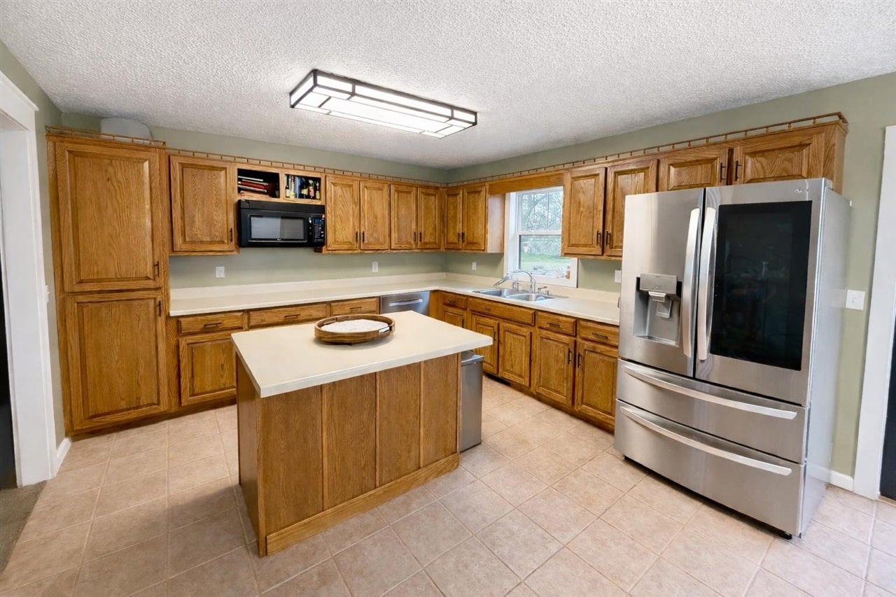204 Ridgecrest Street Smiths Grove, KY 42171 - Photo 10 of 18 Gallery Image 10