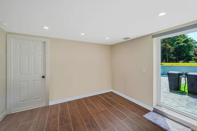 $619,996 | 25 Cherry Lane, Wading River, NY 11792