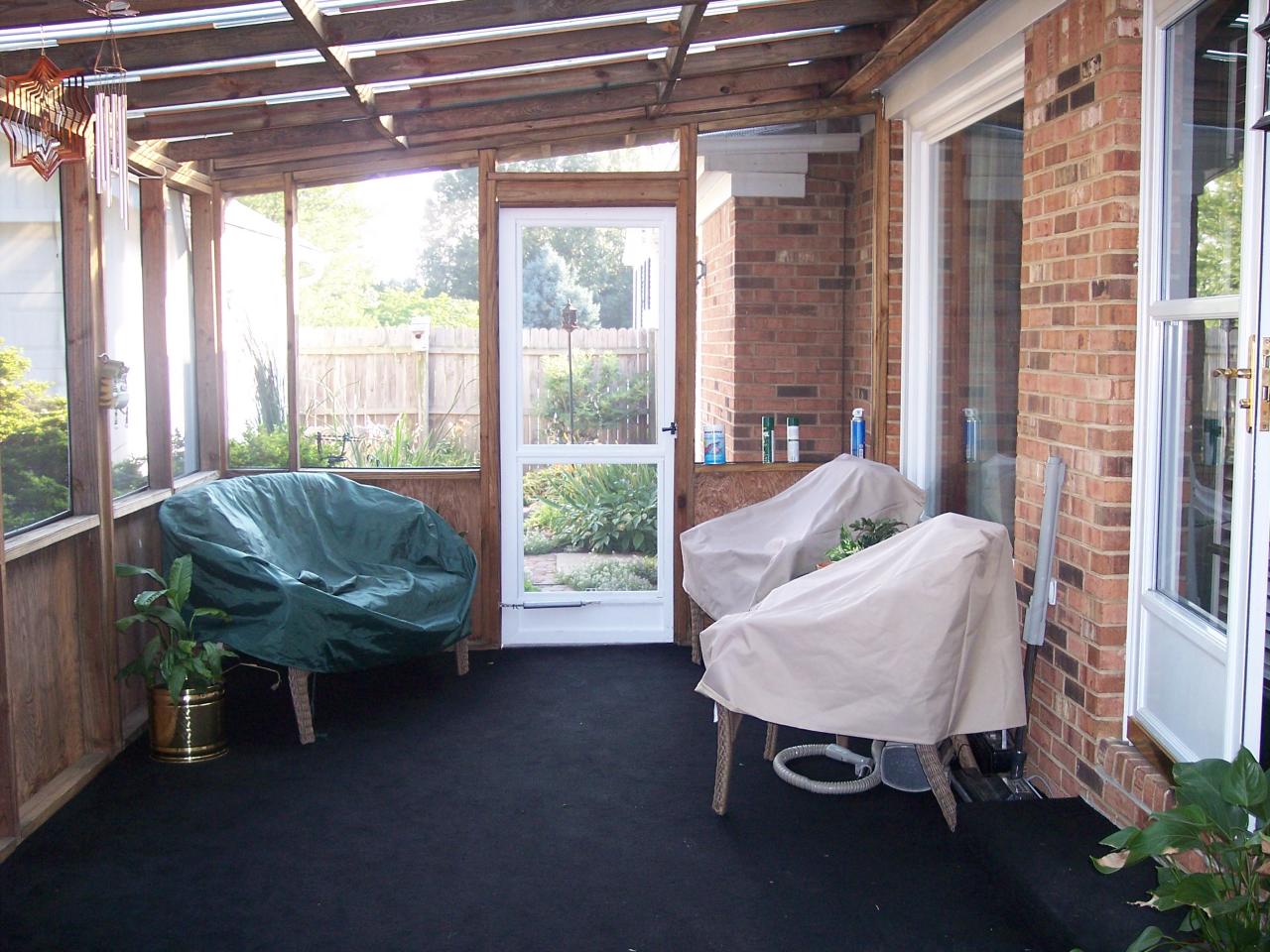 3037 Northside Road Roanoke, VA 24019 - Photo 14 of 24 Large relaxing screened porch