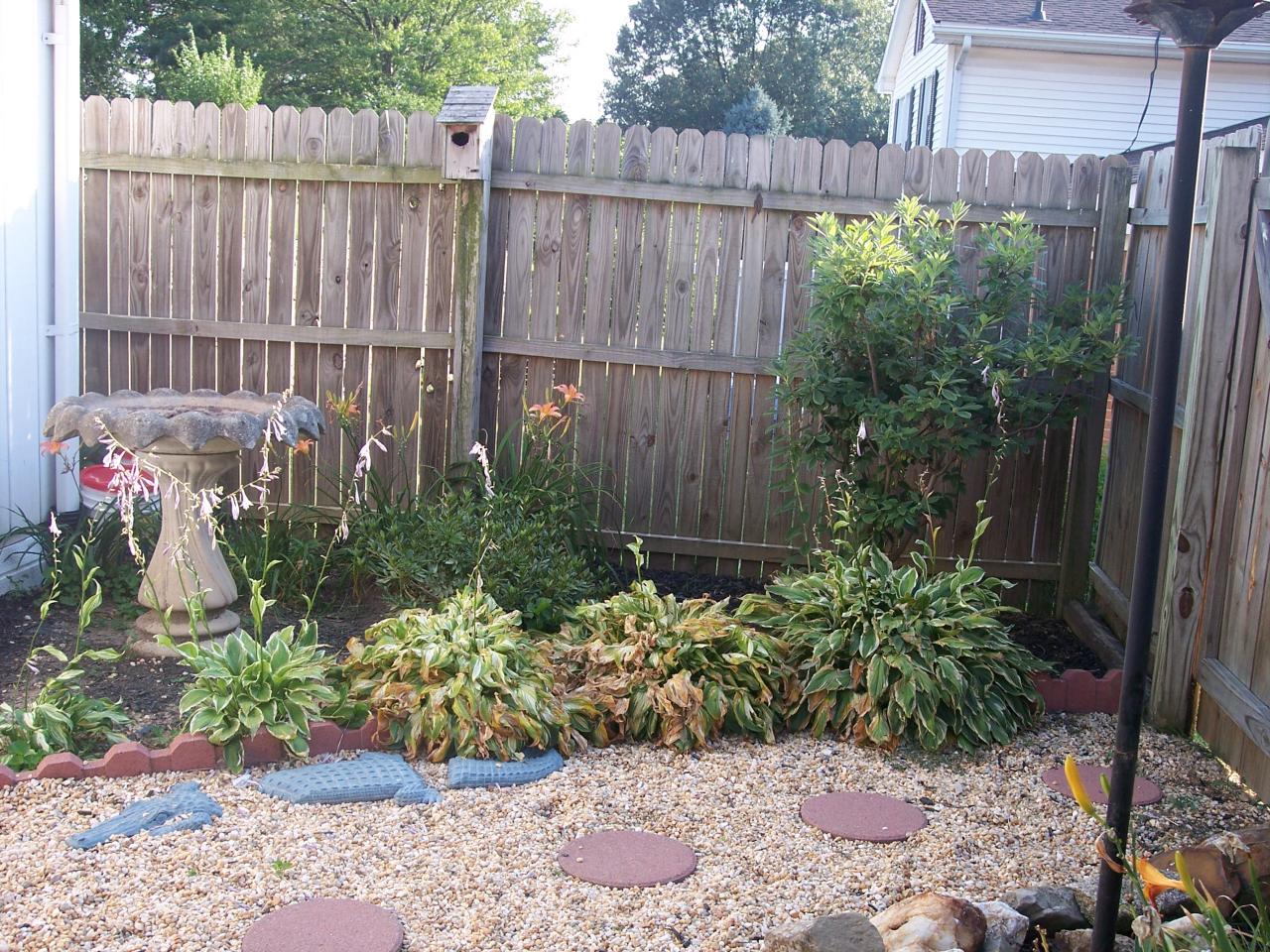 3037 Northside Road Roanoke, VA 24019 - Photo 18 of 24 Landscaping galore