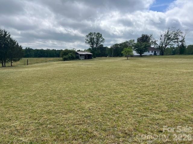 304 Floyd Blackwell Road Tryon, NC 28782 - Photo 11 of 13