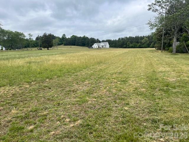 304 Floyd Blackwell Road Tryon, NC 28782 - Photo 8 of 13