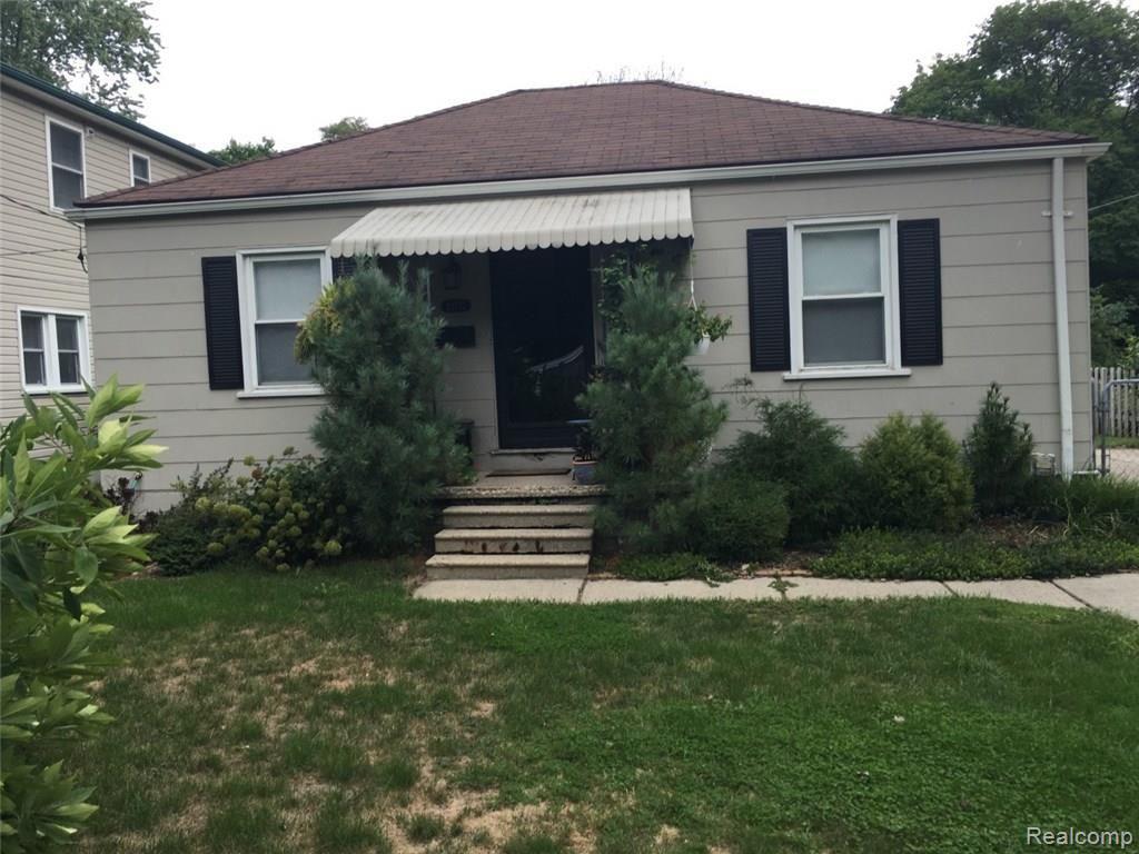 22712 Power St Road Farmington, MI 48336 - Photo 1 of 4 power front.jpg
