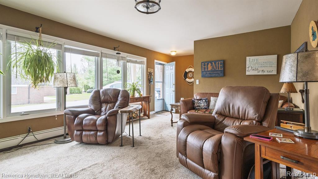 4360 Squirrel Road Bloomfield Hills, MI 48304 - Photo 7 of 39 Gallery Image 7
