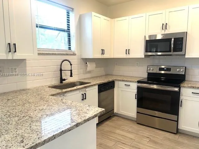 $2,850 | 5505 Northwest 27th Court, Unit 5505, Margate, FL 33063