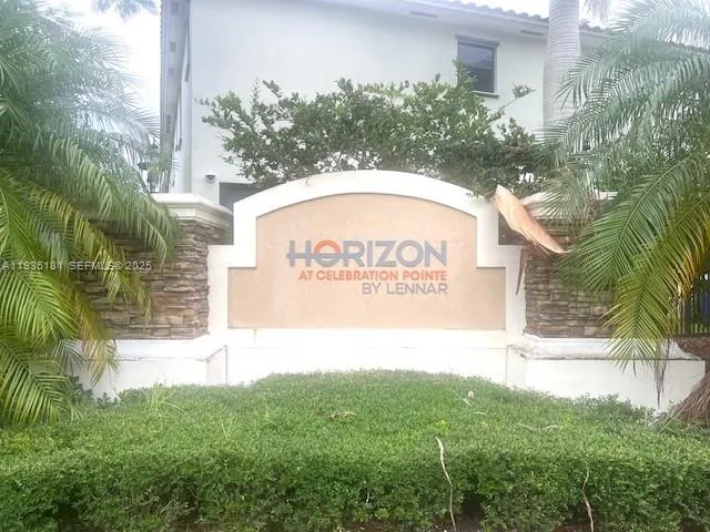 $2,850 | 5505 Northwest 27th Court, Unit 5505, Margate, FL 33063