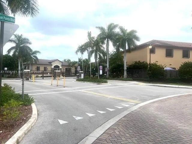 $2,850 | 5505 Northwest 27th Court, Unit 5505, Margate, FL 33063