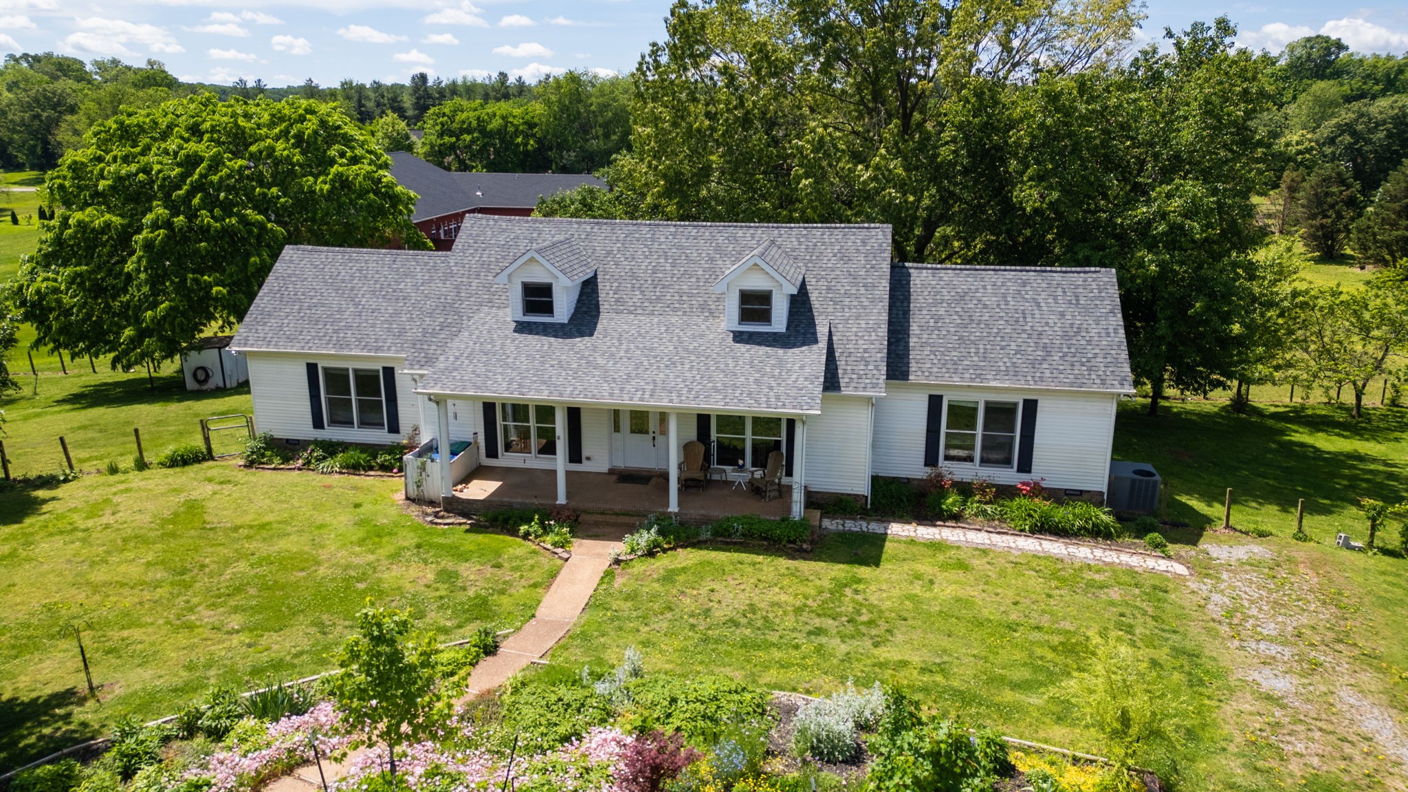 860 Dixie Bee Road Adams, TN 37010 - Photo 4 of 51
