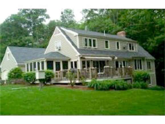 118 Piscataqua Road Durham, NH 03824 - Photo 1 of 1