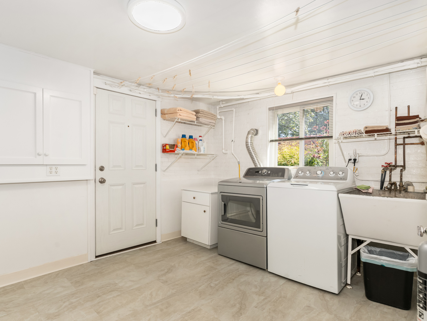 9237 Forestview Road Evanston, IL 60203 - Photo 19 of 33