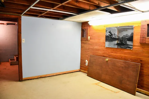 $217,000 | 1539 Dover Street, Worthington, MN 56187