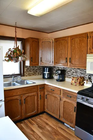 $217,000 | 1539 Dover Street, Worthington, MN 56187