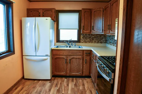 $217,000 | 1539 Dover Street, Worthington, MN 56187