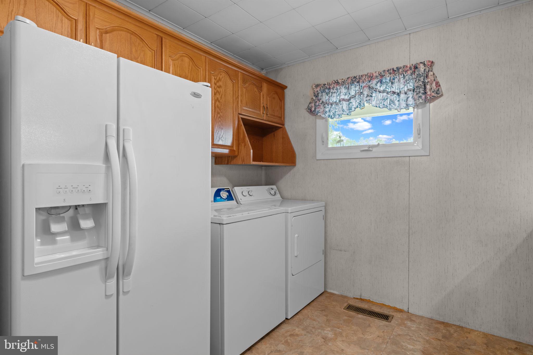 724 Auburn Road Fairless Hills, PA 19030 - Photo 8 of 23 Gallery Image 8
