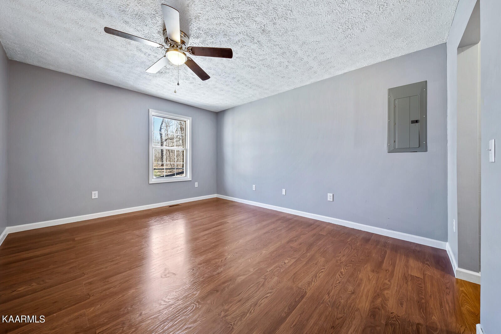 348 Sandy Creek Road Crossville, TN 38571 - Photo 11 of 34 Gallery Image 11