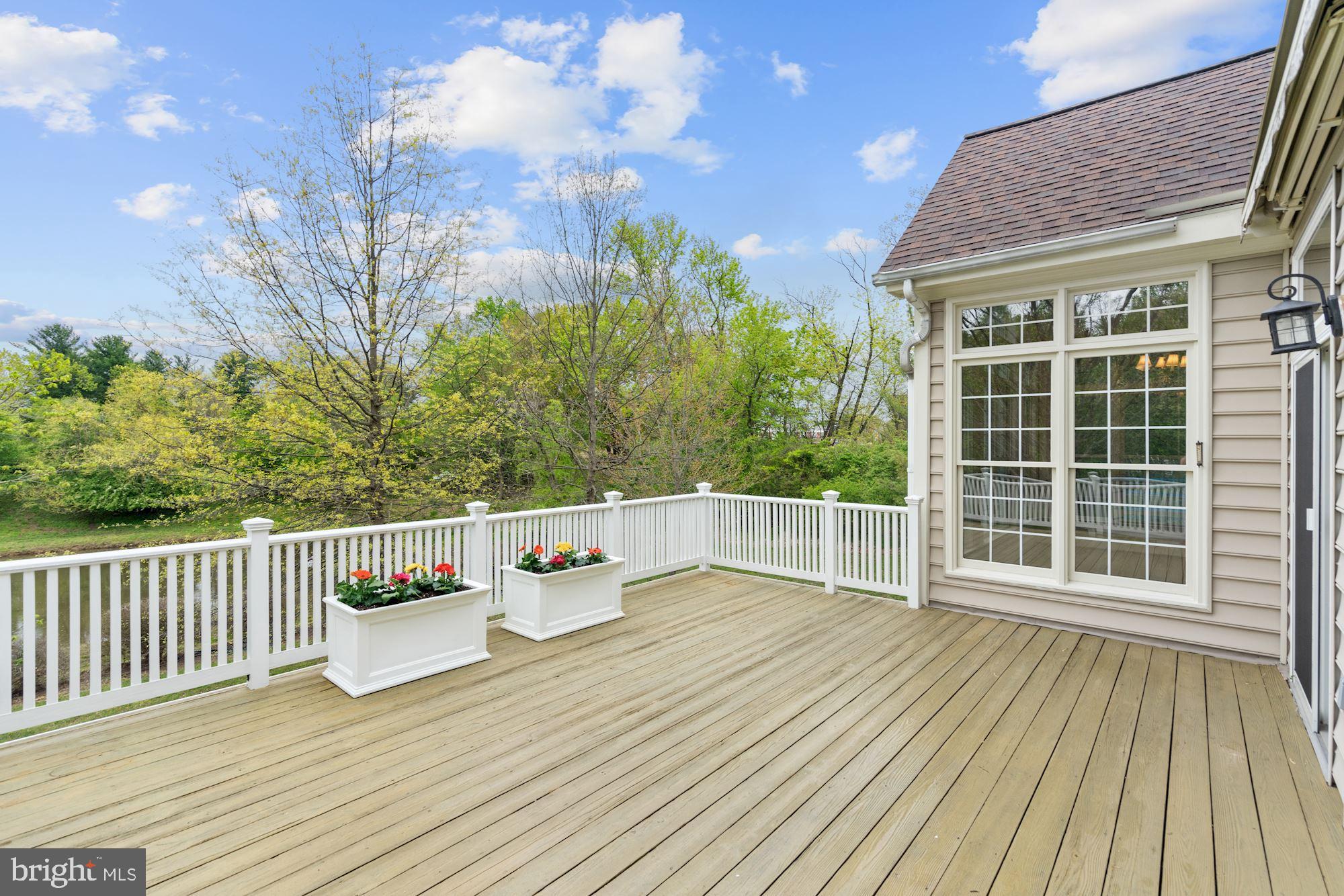 12226 Falls Road Potomac, MD 20854 - Photo 12 of 41 Gallery Image 12