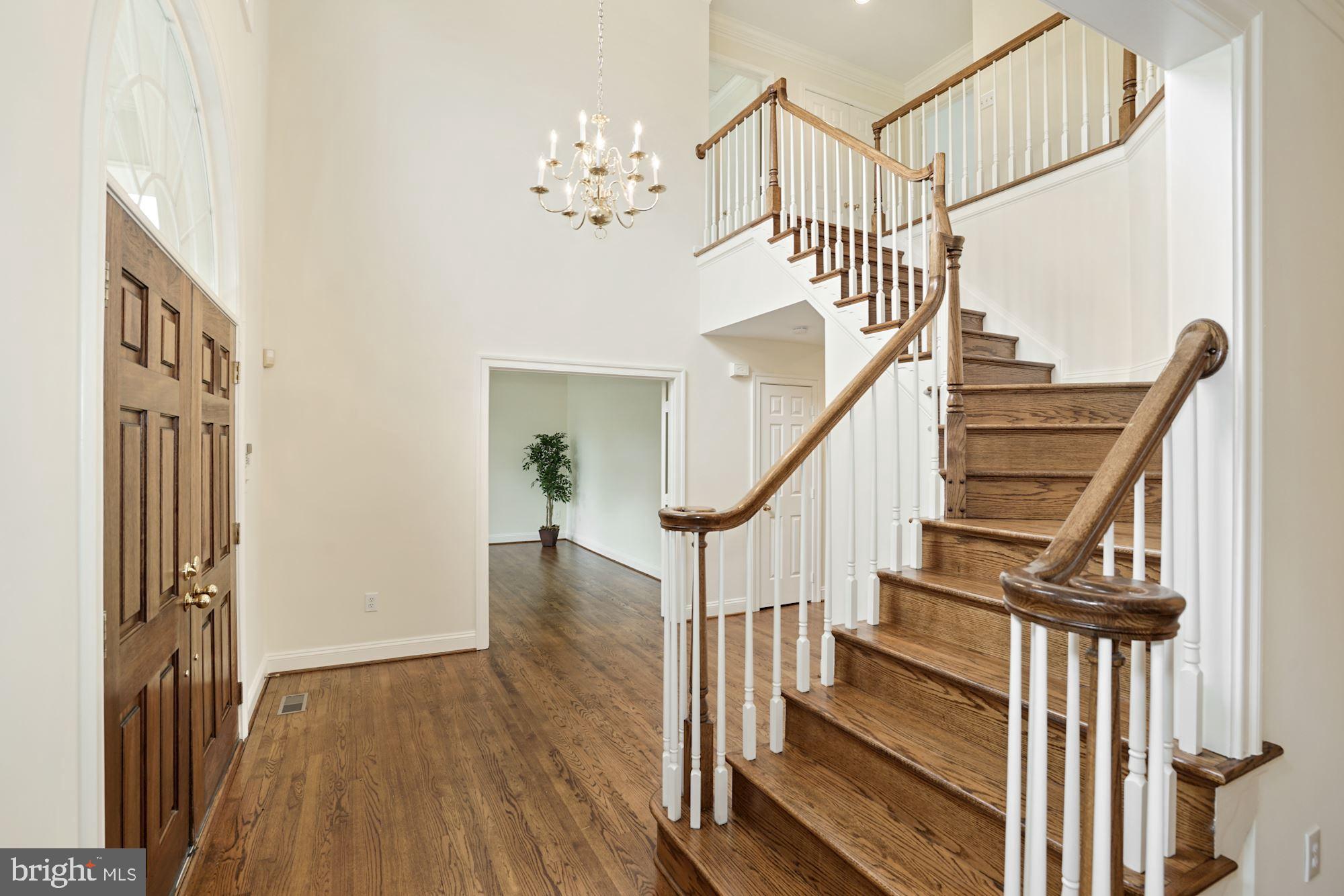 12226 Falls Road Potomac, MD 20854 - Photo 16 of 41 Gallery Image 16