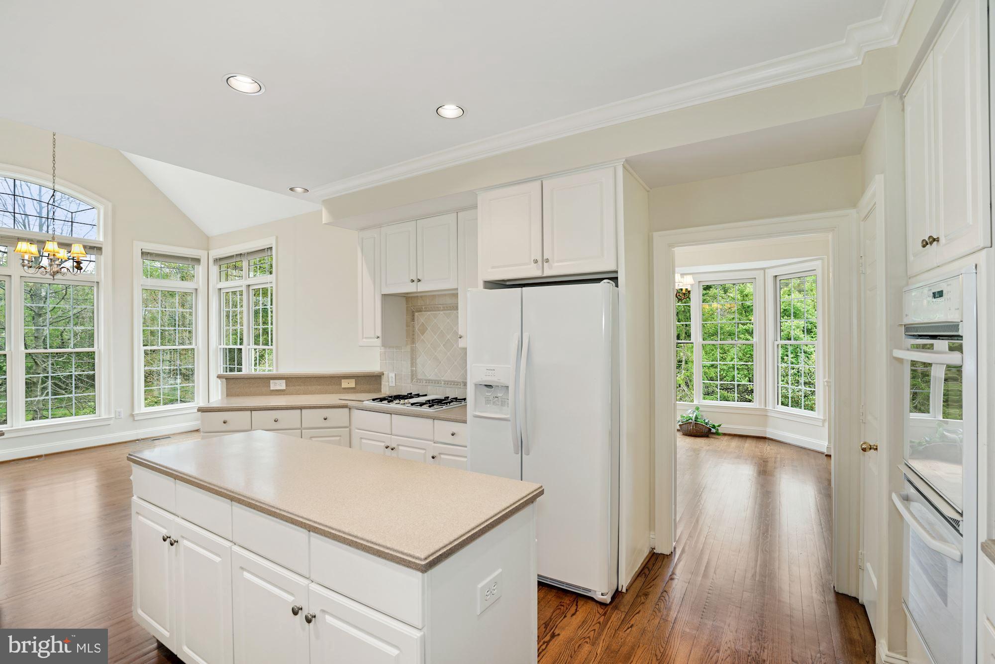 12226 Falls Road Potomac, MD 20854 - Photo 25 of 41 Gallery Image 25
