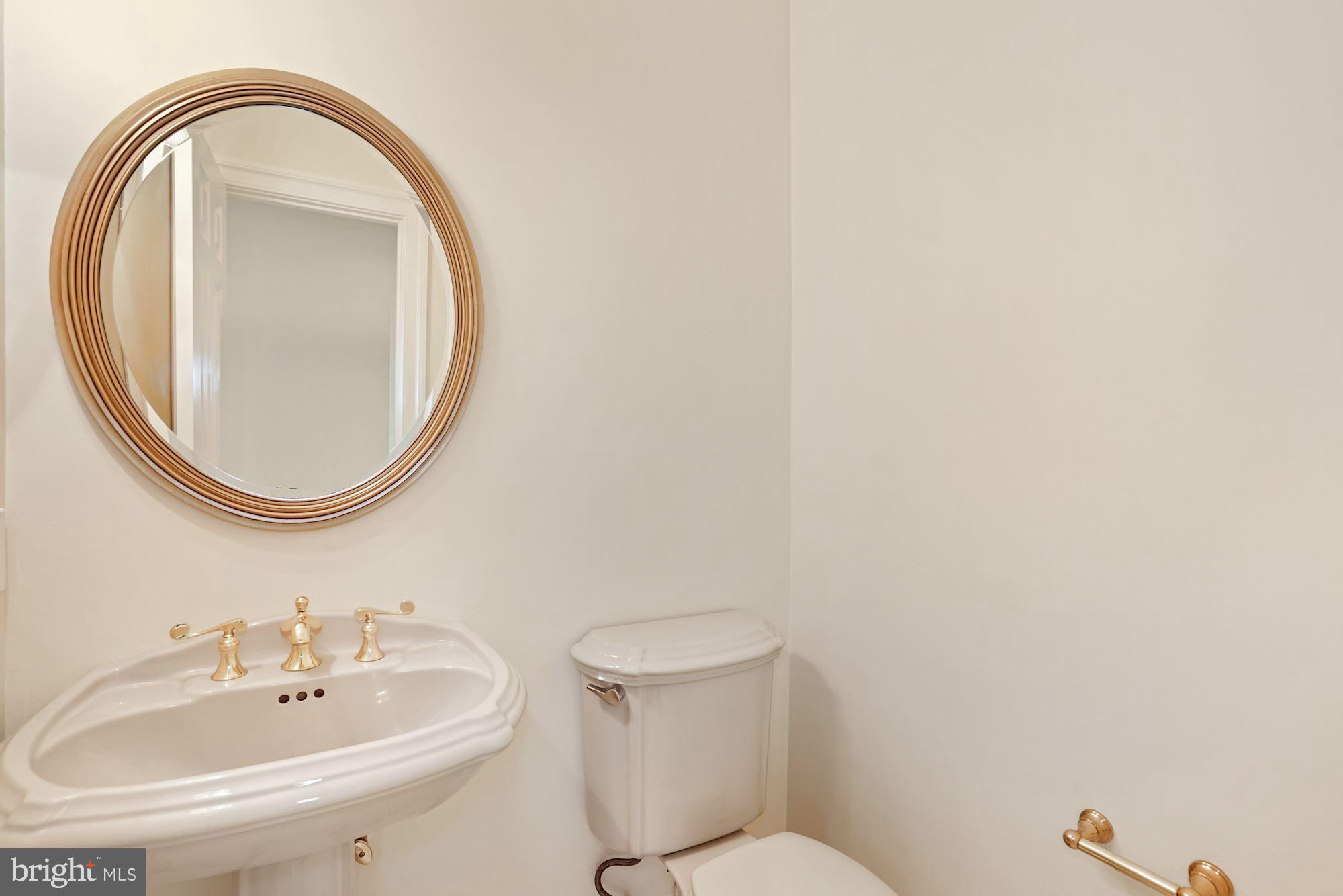 12226 Falls Road Potomac, MD 20854 - Photo 29 of 41 Gallery Image 29