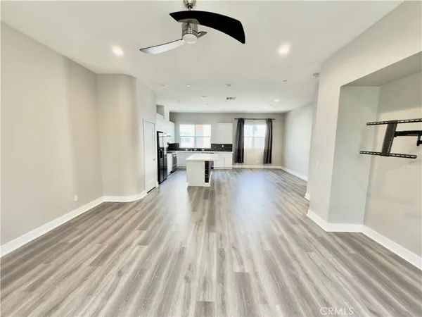 $4,650 | 977 East Mason Lane, Unit 116, Anaheim, CA 92805