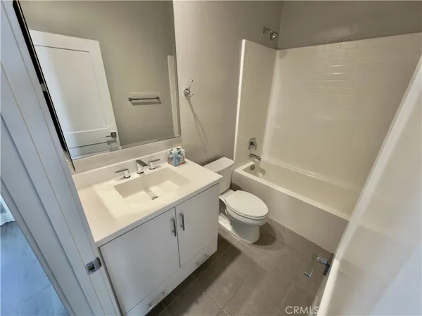 $4,650 | 977 East Mason Lane, Unit 116, Anaheim, CA 92805