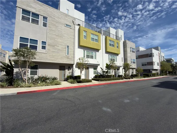 $4,650 | 977 East Mason Lane, Unit 116, Anaheim, CA 92805