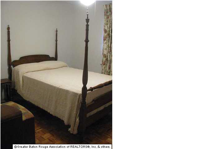10036 Hackberry Drive Baton Rouge, LA 70809 - Photo 11 of 12 Gallery Image 11