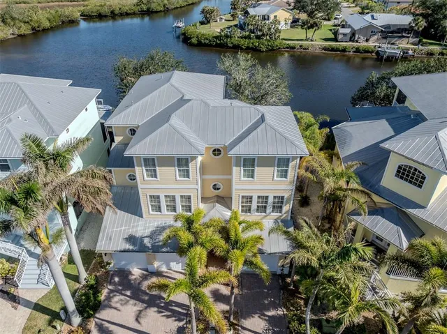 $1,350,000 | 737 Shakett Creek Drive, Nokomis, FL 34275