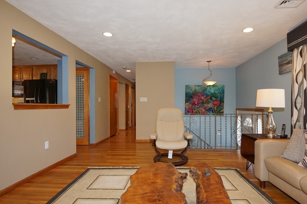 1 Carter Road Burlington, MA 01803 - Photo 17 of 30 Gallery Image 17