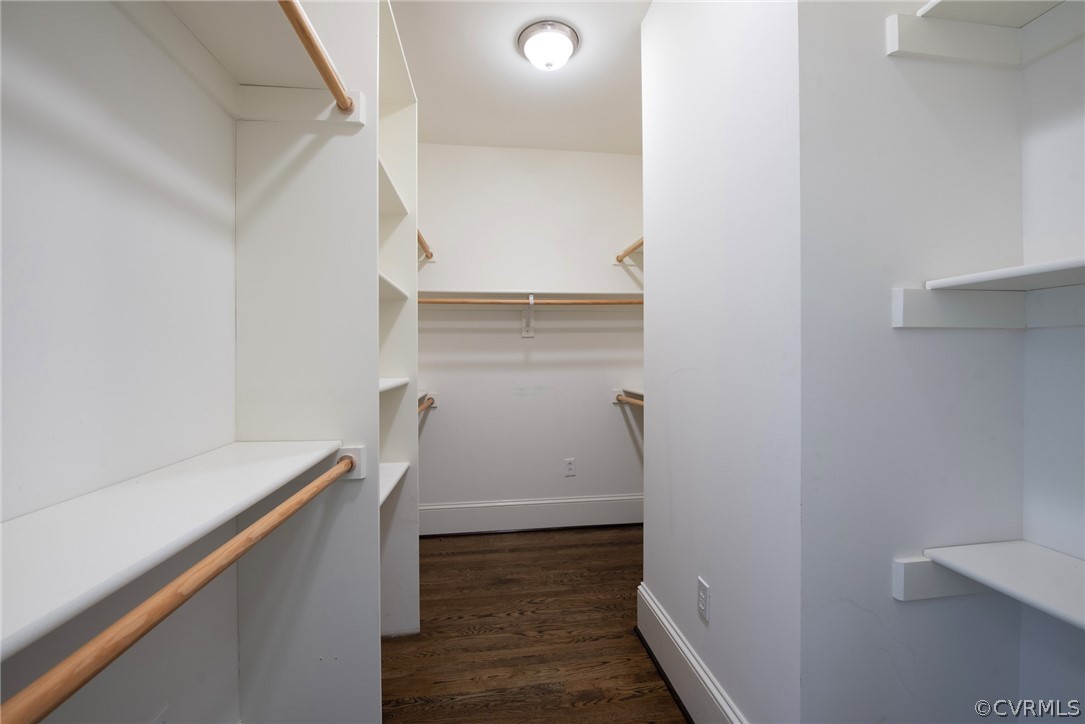 6310 Three Chopt Road Richmond, VA 23226 - Photo 32 of 48 View of walk-in closet in Level two primary bedroo