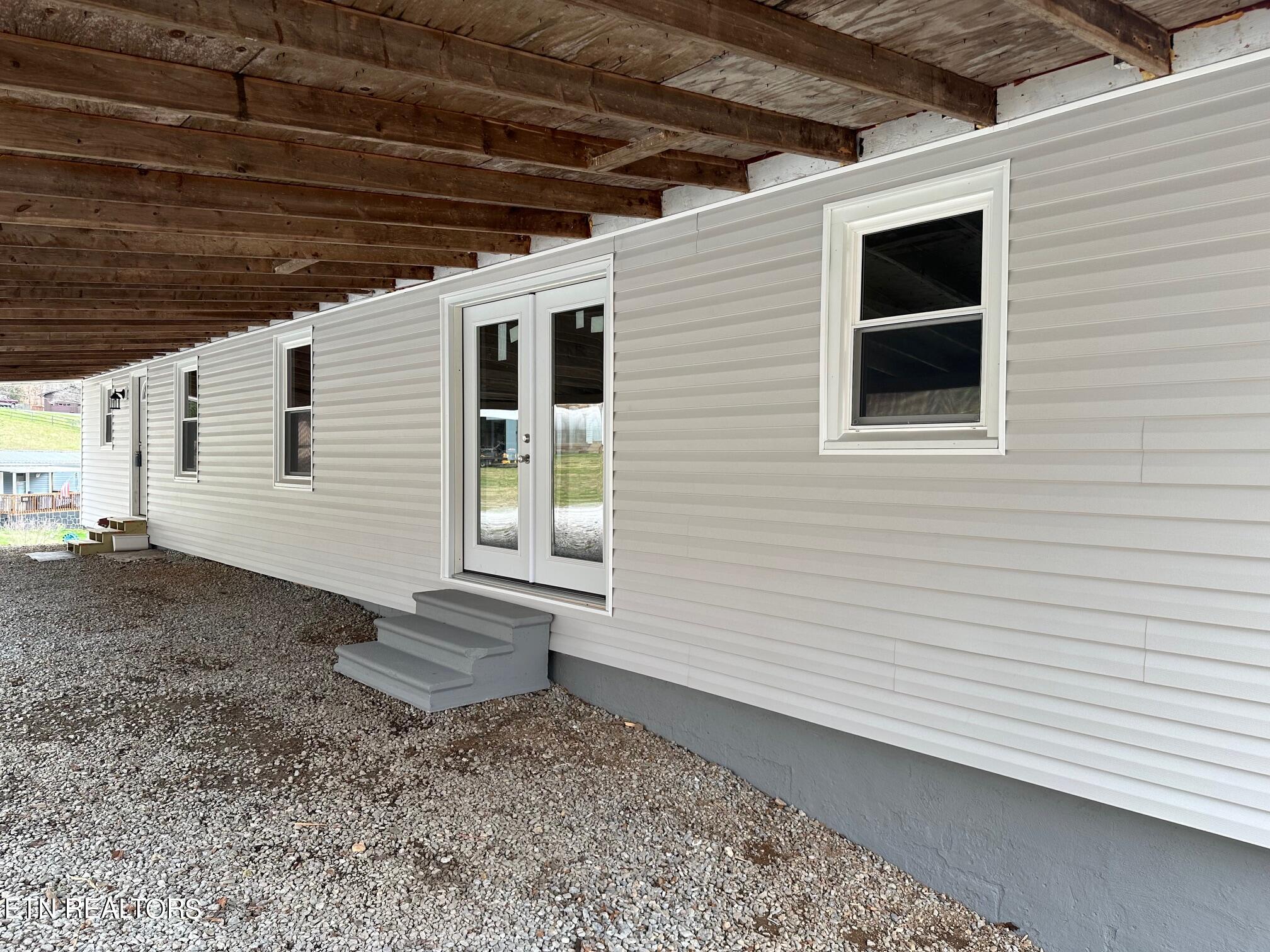 114 Martin Strader Lane Clinton, TN 37716 - Photo 8 of 34 8 New Patio Door